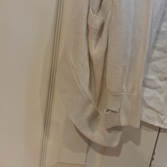 Lululemon beige  cardigan with pockets Sz 4 - Picture 8 of 16